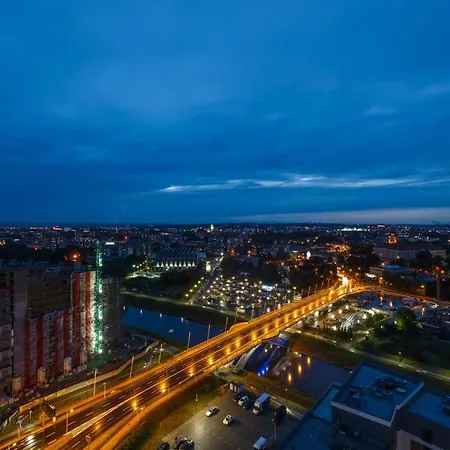 شقة Capital Towers - Unique 4you - 18 Pietro Z Pieknym Widokiem Na Centrum Rzeszowa رشيشوف
